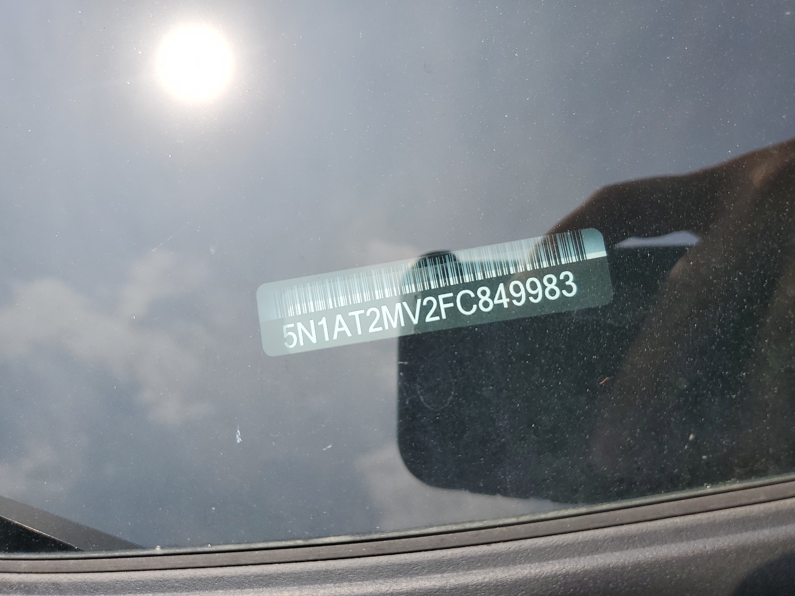 5N1AT2MV2FC849983 2015 Nissan Rogue S