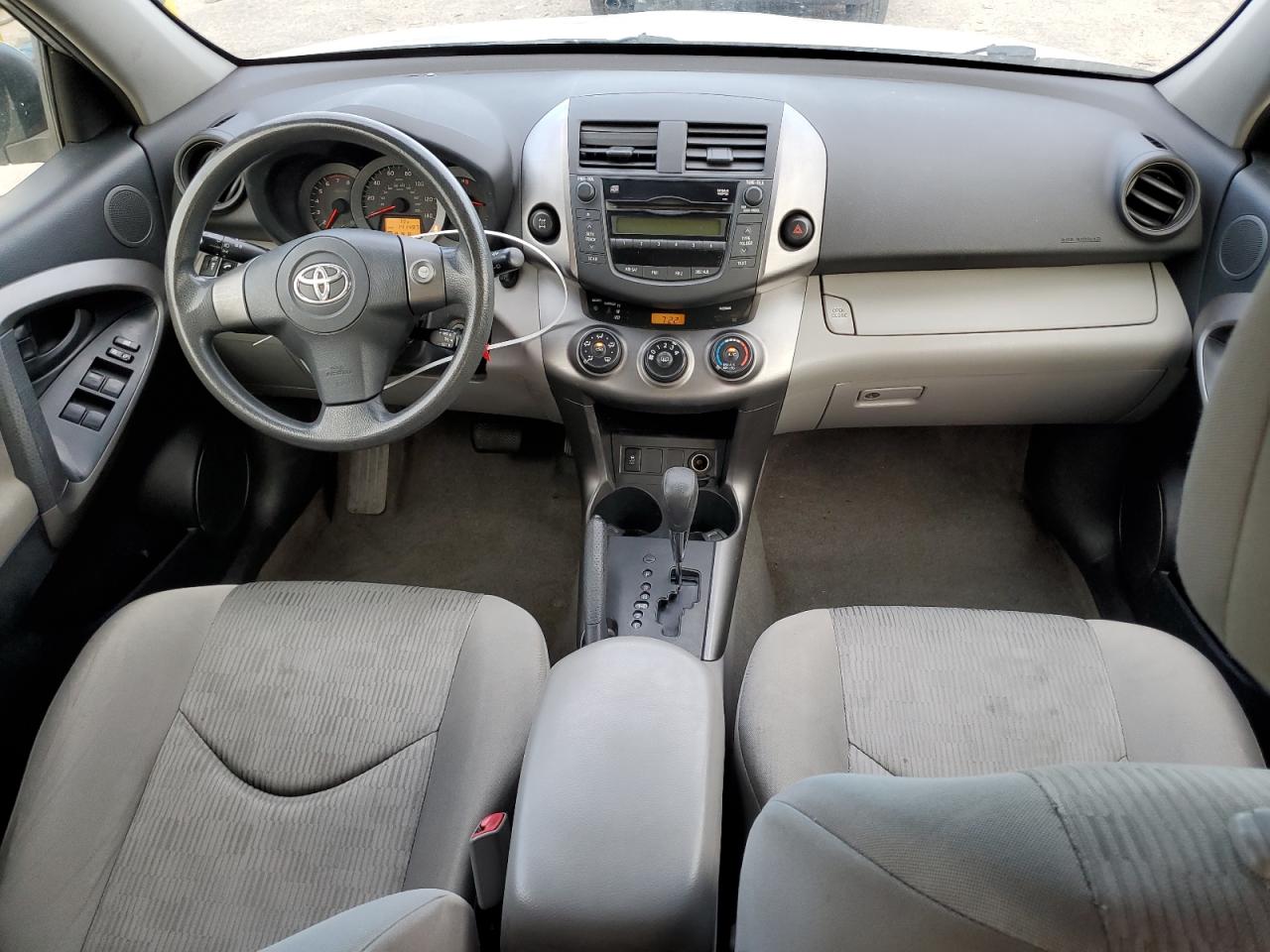 2010 Toyota Rav4 VIN: JTMBF4DV8AD038008 Lot: 63200084