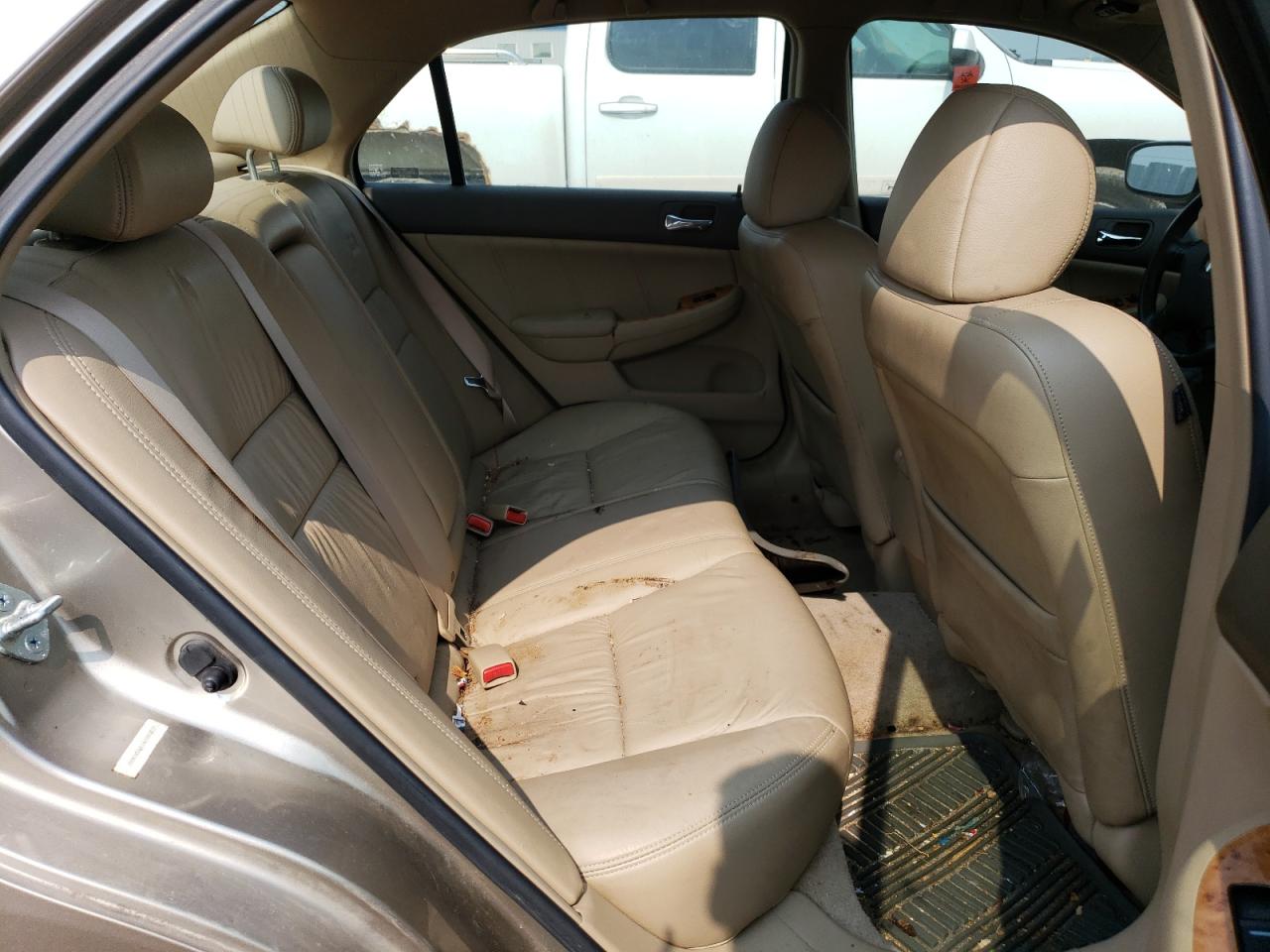 2004 Honda Accord Ex VIN: JHMCM56834C000735 Lot: 63740664