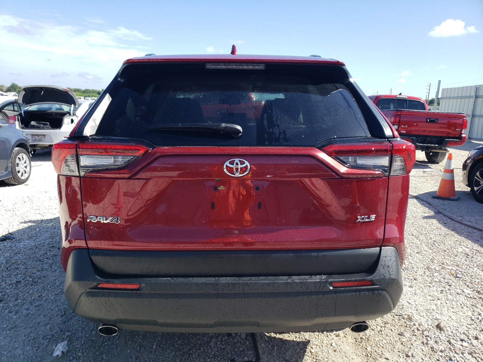 JTMC1RFV5MD072456 2021 Toyota Rav4 Xle Premium