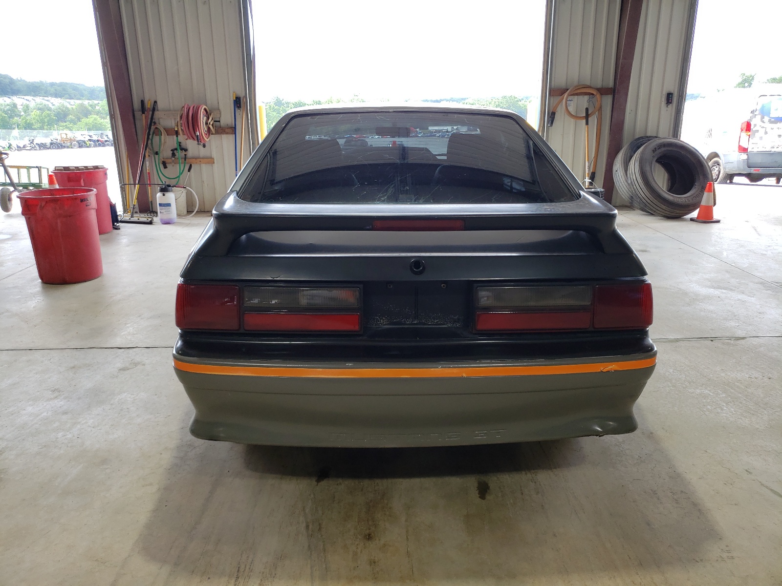 1FABP42E3JF303072 1988 Ford Mustang Gt