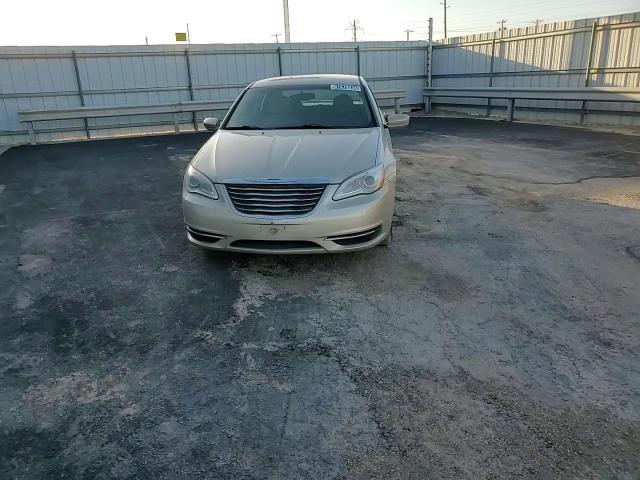 2014 Chrysler 200 Lx VIN: 1C3CCBAB9EN141003 Lot: 61470034