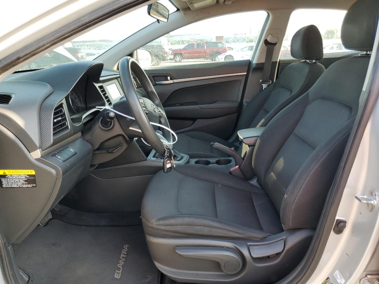 2019 Hyundai Elantra Se VIN: 5NPD74LF4KH401366 Lot: 64524314