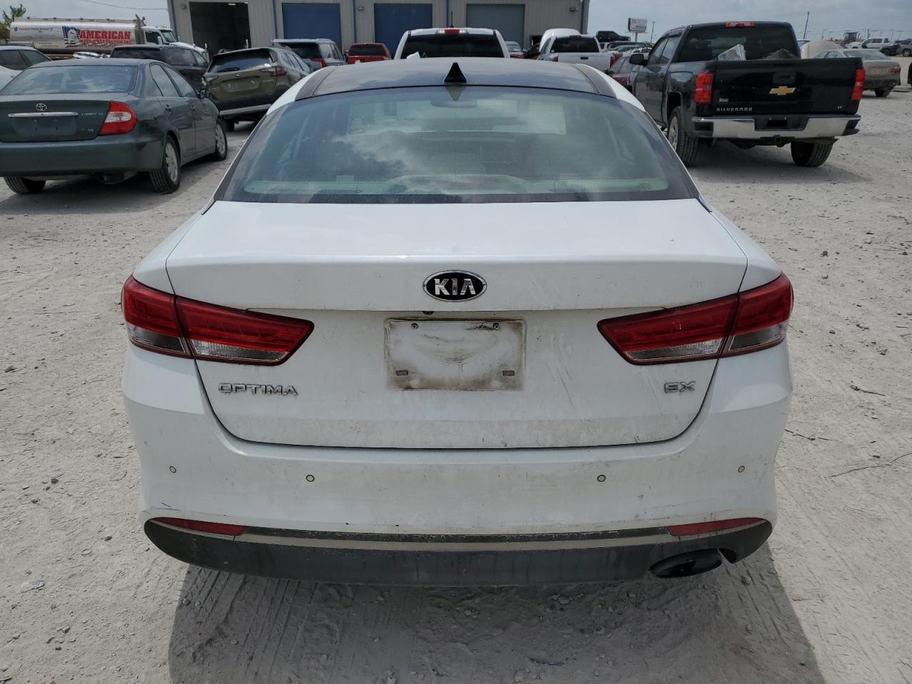 2018 Kia Optima Ex VIN: 5XXGU4L39JG195712 Lot: 64857644