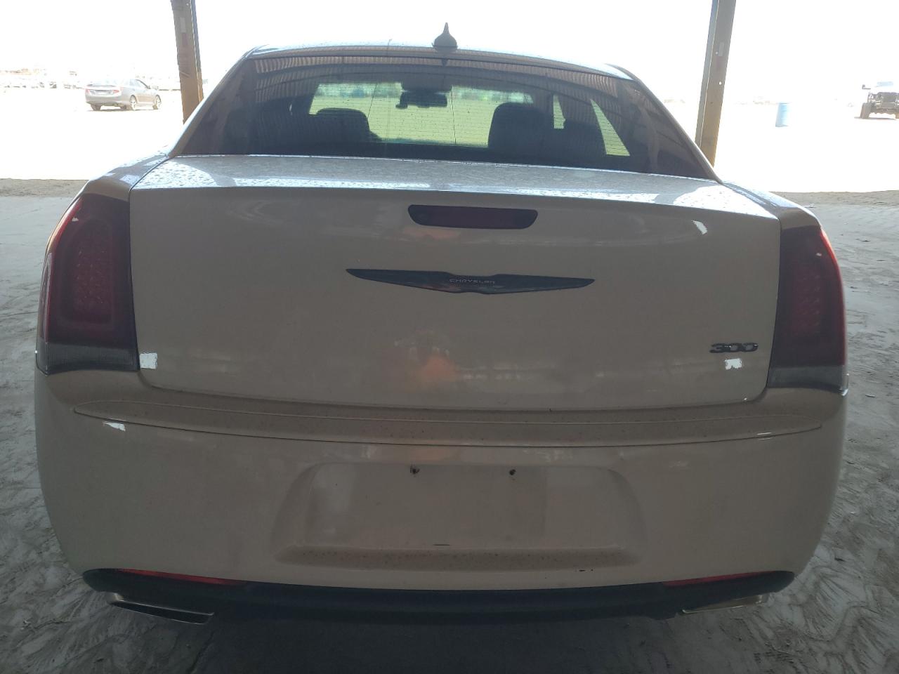 2020 Chrysler 300 Touring VIN: 2C3CCAAG2LH168734 Lot: 63674934