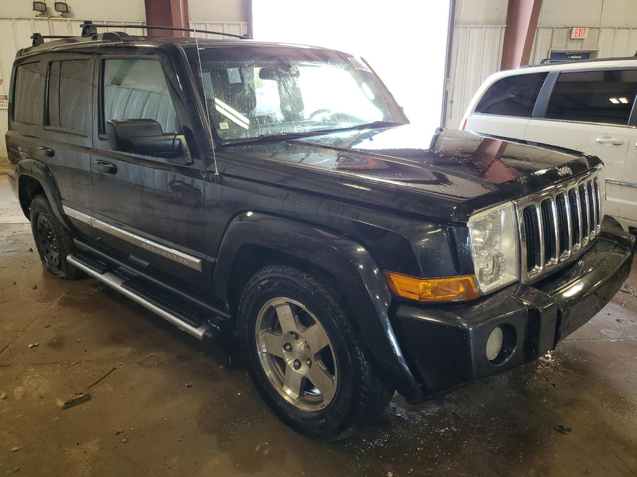 2010 Jeep Commander Sport VIN: 1J4RG4GT7AC118955 Lot: 62892404