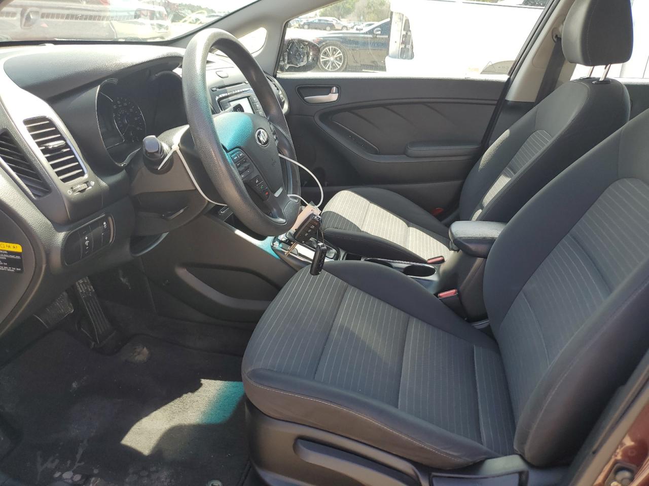 2017 Kia Forte Lx VIN: 3KPFL4A76HE082484 Lot: 64349444