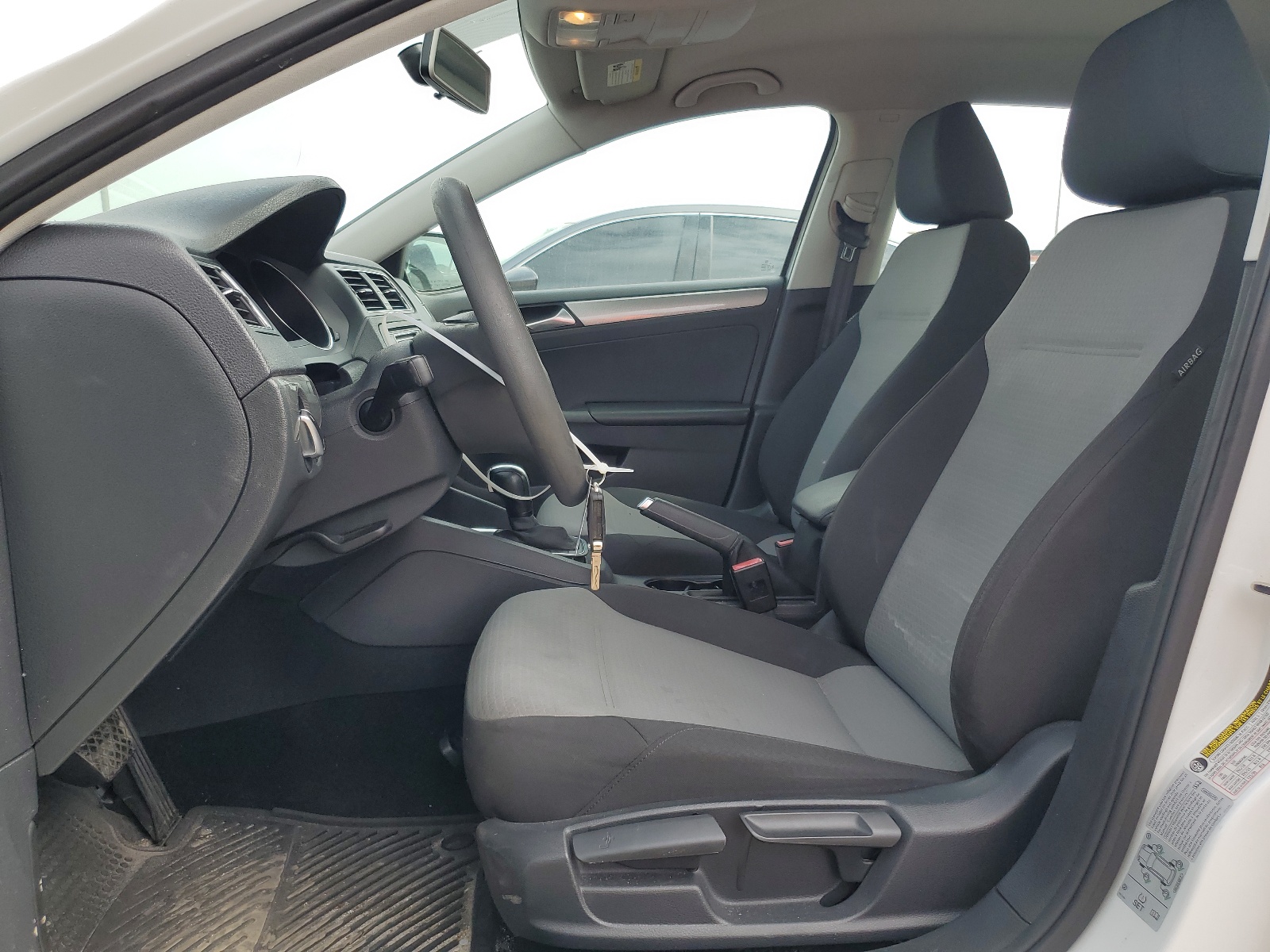 3VW2B7AJ8HM294563 2017 Volkswagen Jetta S