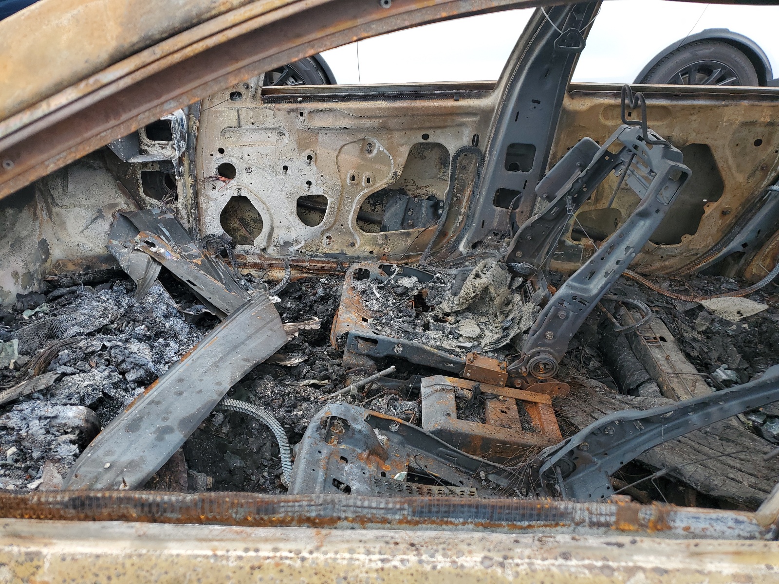 2G1WB5EK1B1312114 2011 Chevrolet Impala Lt