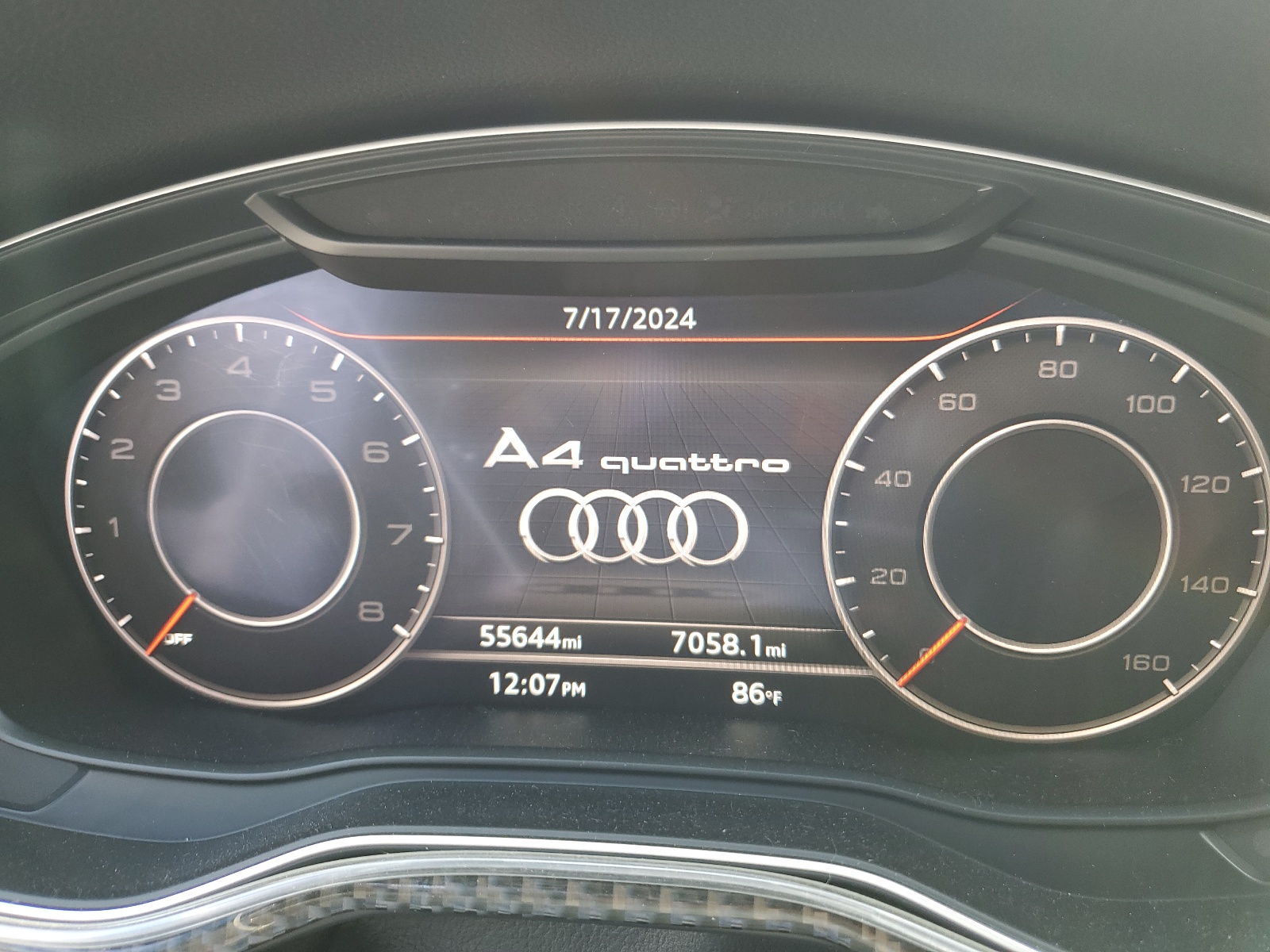 2017 Audi A4 Premium vin: WAUDNAF45HN041738