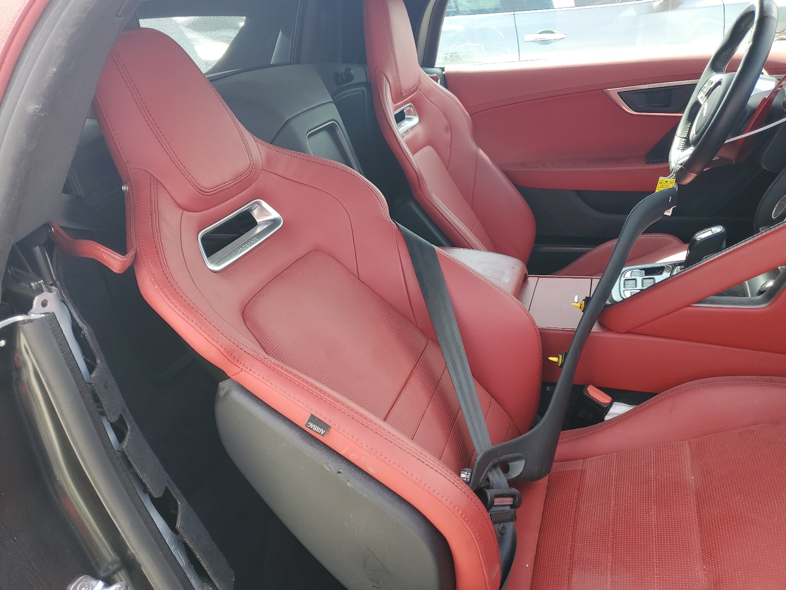 SAJD55EE9LCK66870 2020 Jaguar F-Type R