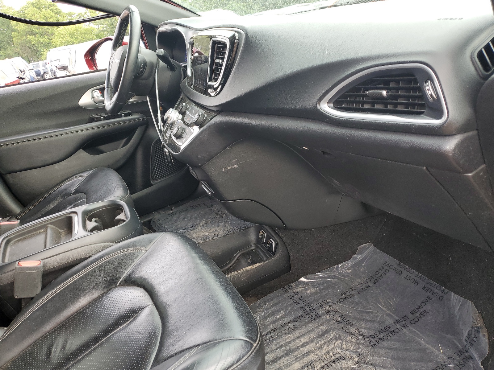 2C4RC1BG2JR165005 2018 Chrysler Pacifica Touring L