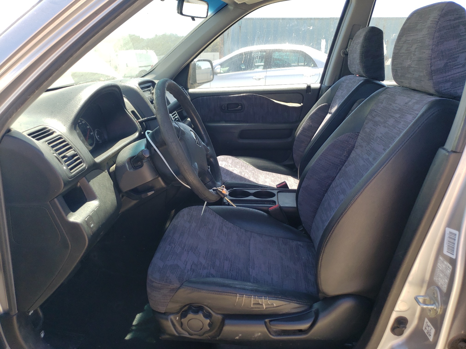 JHLRD68474C021750 2004 Honda Cr-V Lx