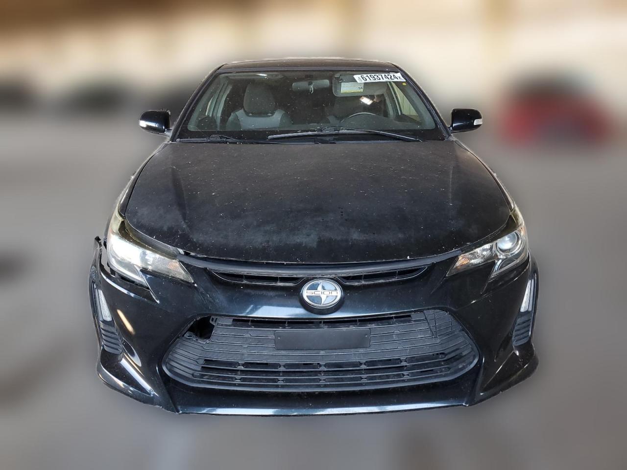2015 Toyota tC - Image 5