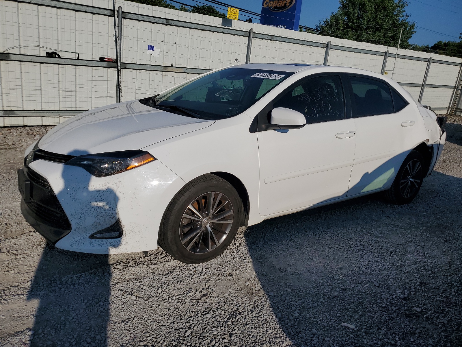 2019 Toyota Corolla L vin: 2T1BURHE8KC226975