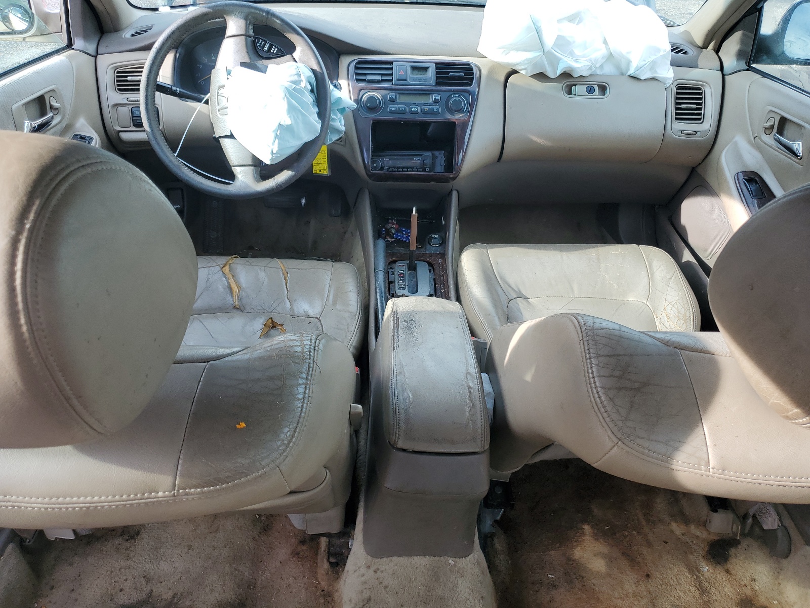 1HGCG165X1A029987 2001 Honda Accord Ex