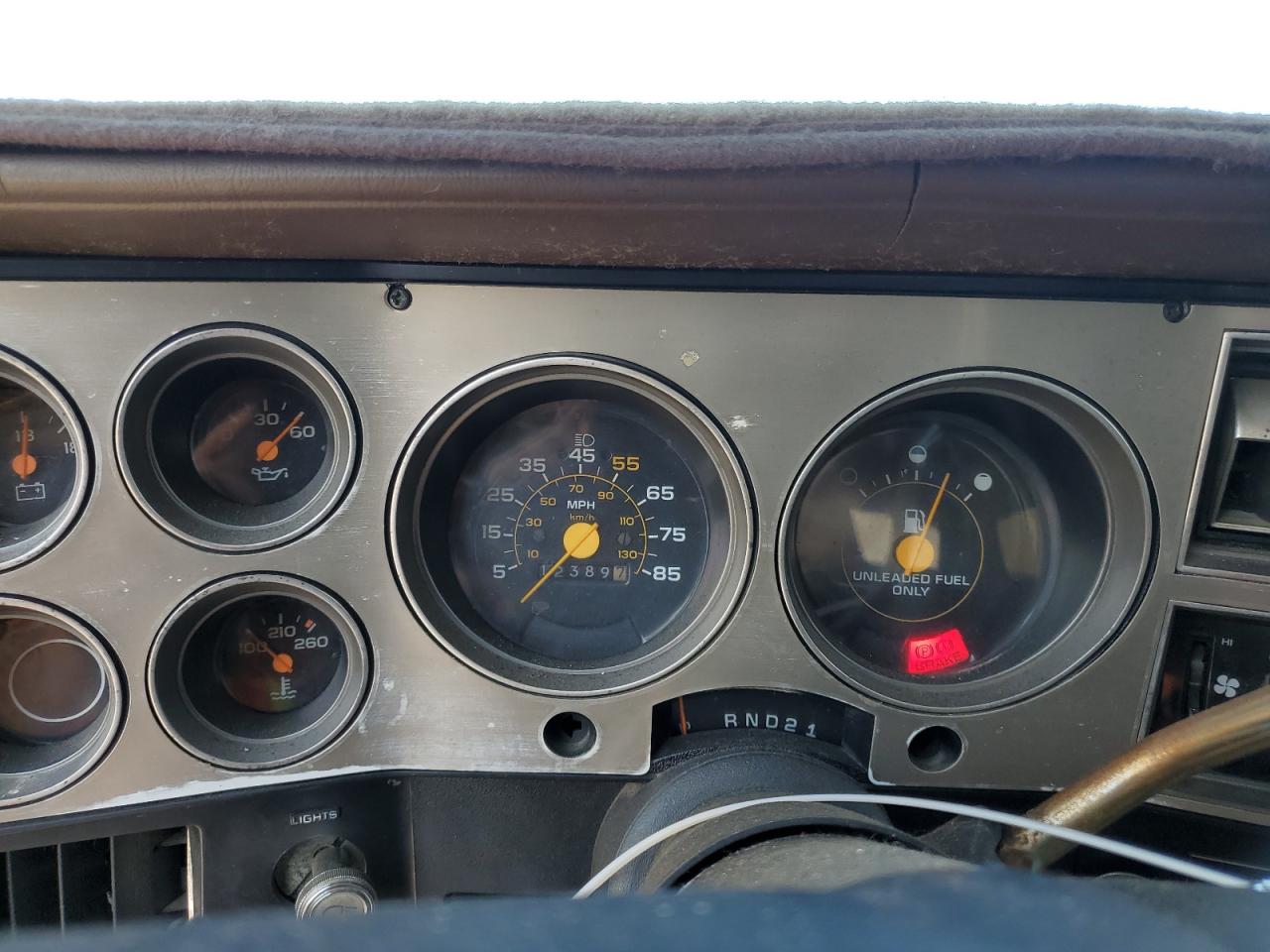 1987 GMC Suburban V25 Conventional VIN: 1GKGV26K8HF510937 Lot: 63352824