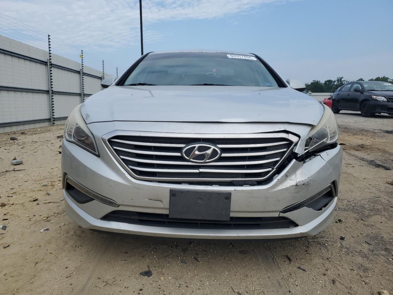 2015 Hyundai Sonata Se VIN: 5NPE24AF6FH203819 Lot: 60357894