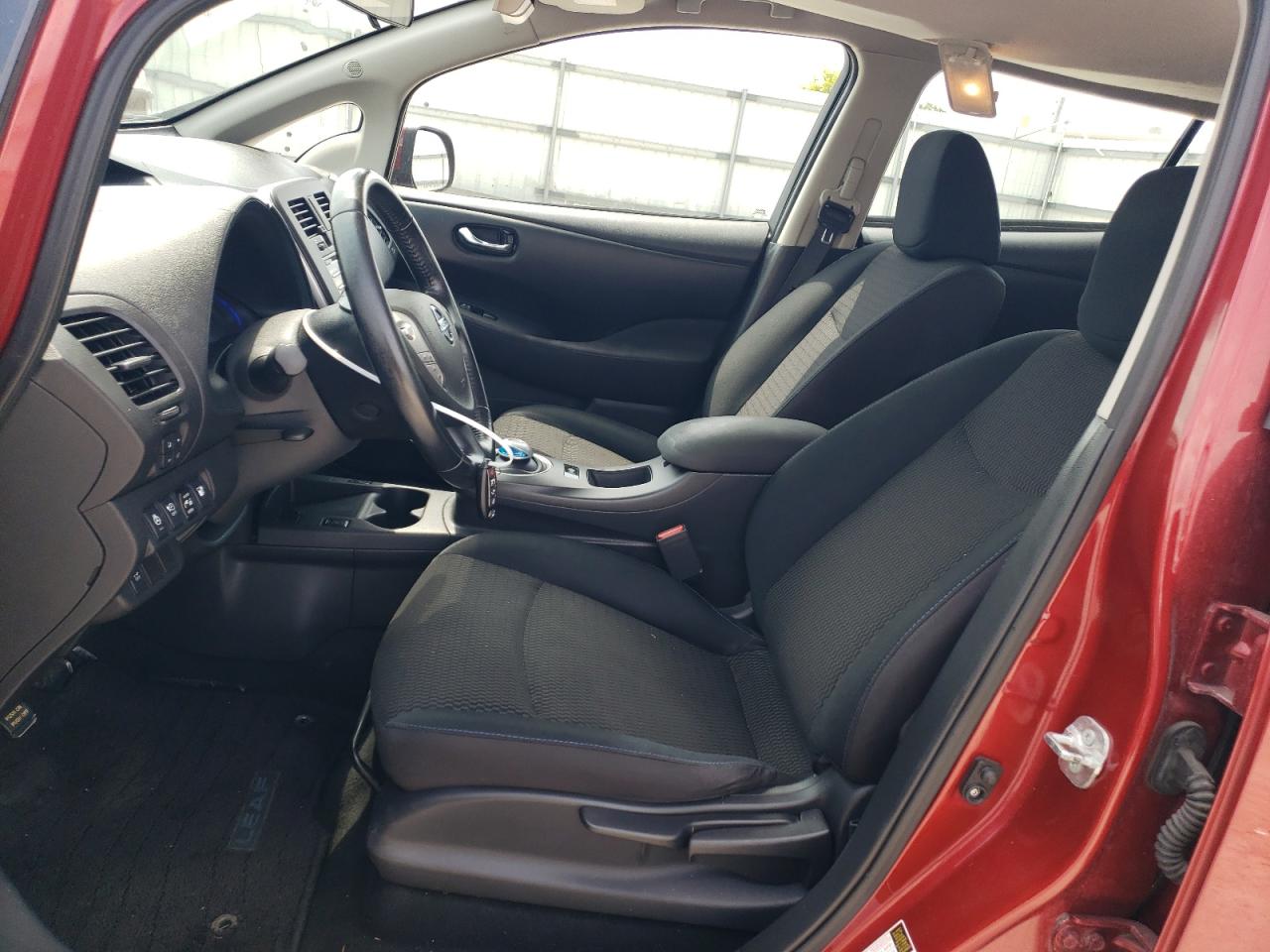 2015 Nissan Leaf S VIN: 1N4AZ0CPXFC307353 Lot: 64139124