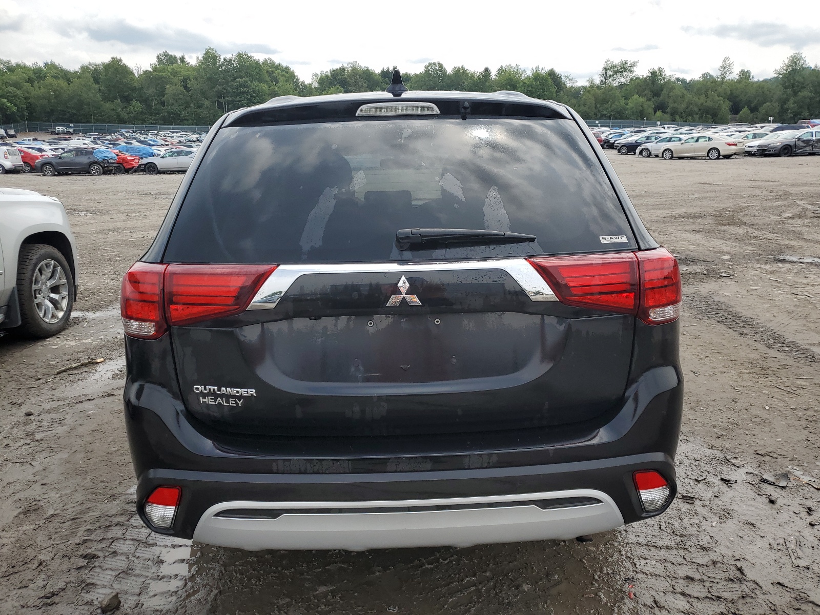 JA4AZ3A30LZ017718 2020 Mitsubishi Outlander Se