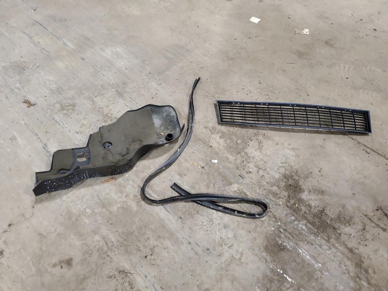 2005 Hummer H2 Sut VIN: 5GRGN22U45H114697 Lot: 64440844