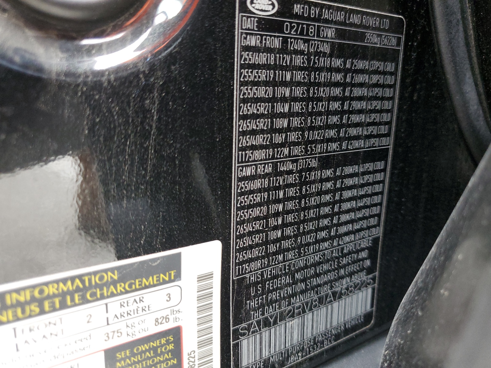 SALYL2RV8JA758225 2018 Land Rover Range Rover Velar R-Dynamic Se