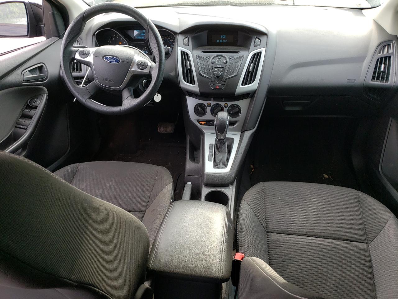 1FAHP3F28CL398480 2012 Ford Focus Se