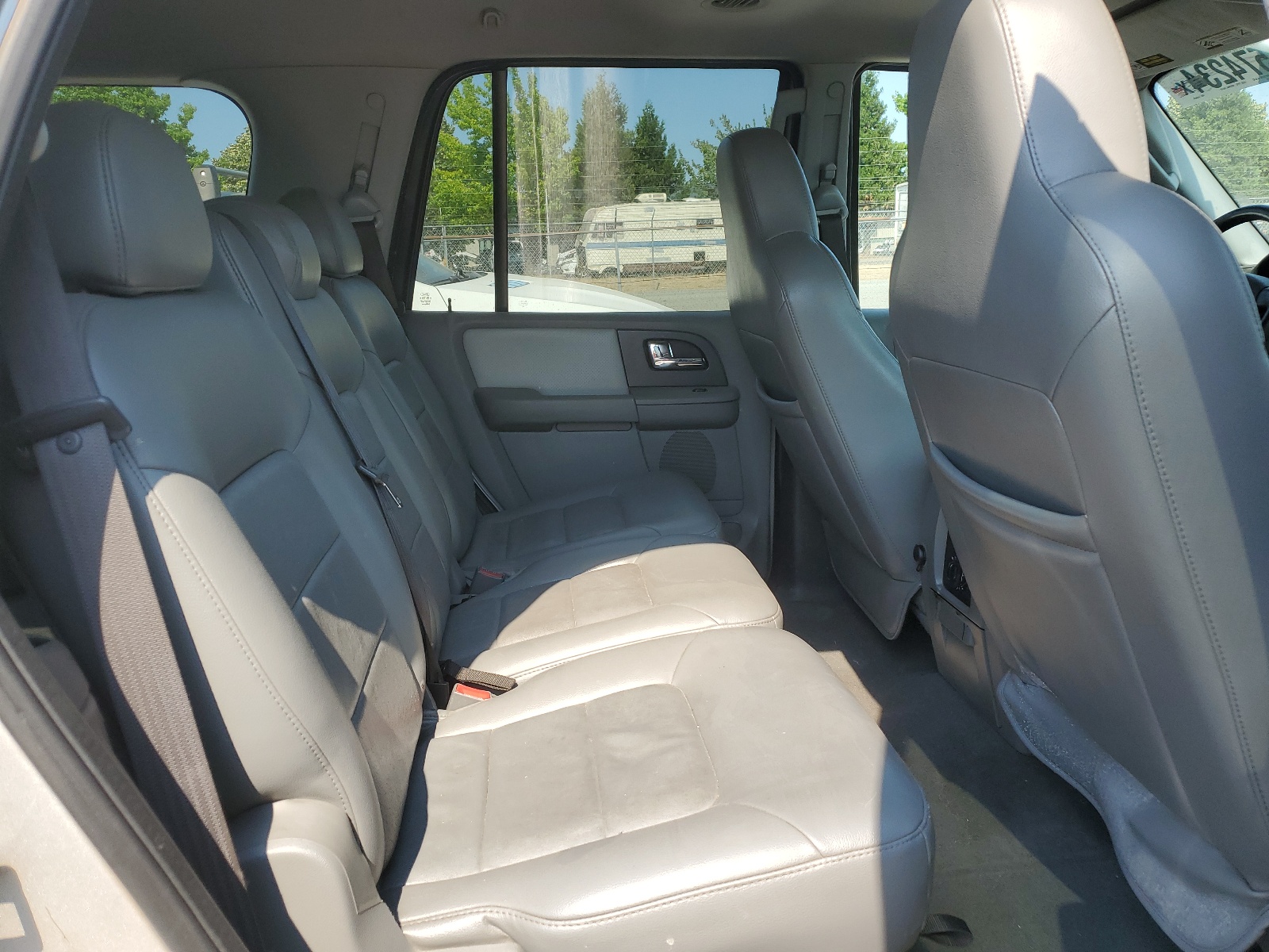 1FMPU165X5LA34086 2005 Ford Expedition Xlt