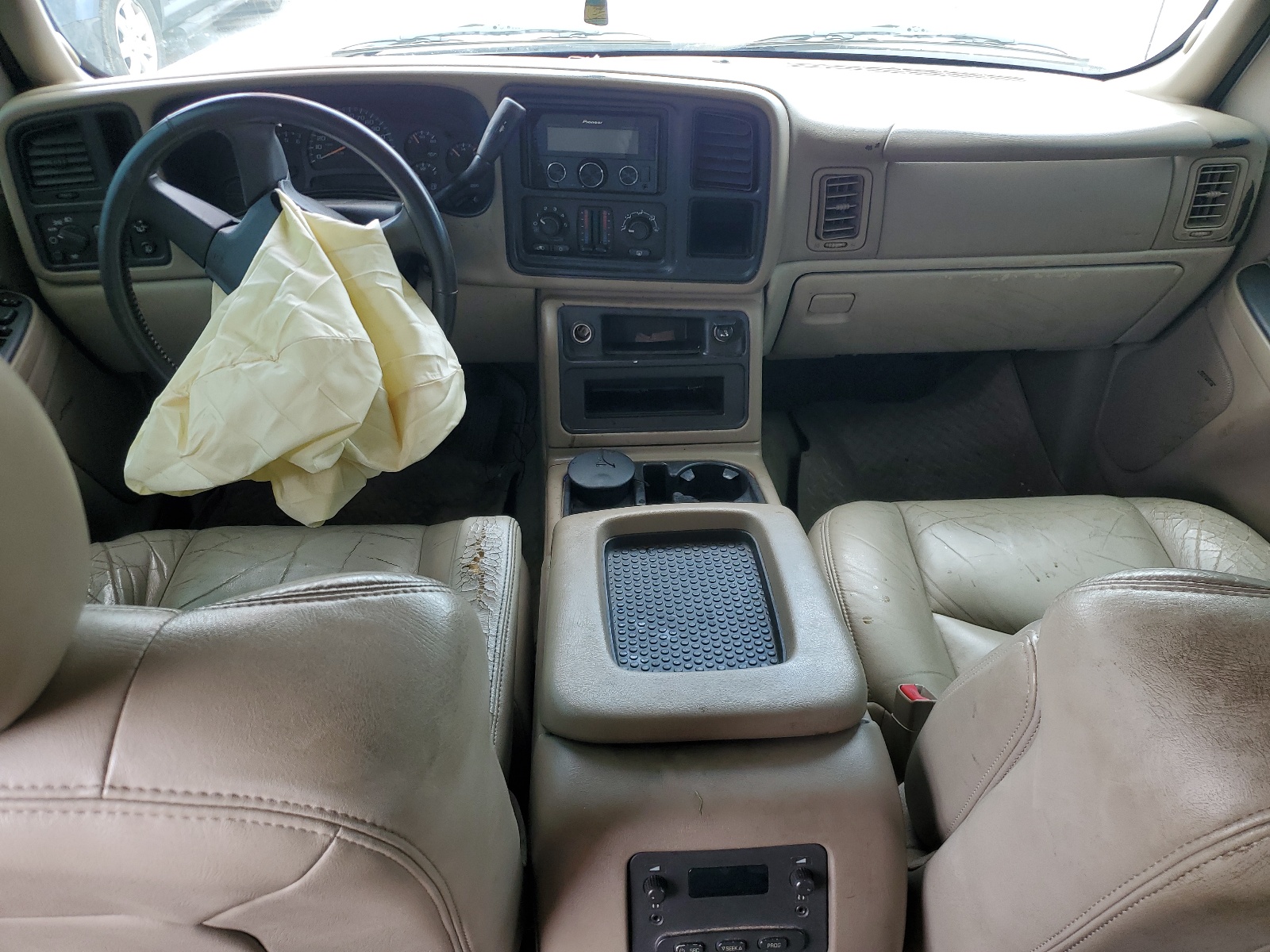 1GNEC13ZX4J182780 2004 Chevrolet Tahoe C1500