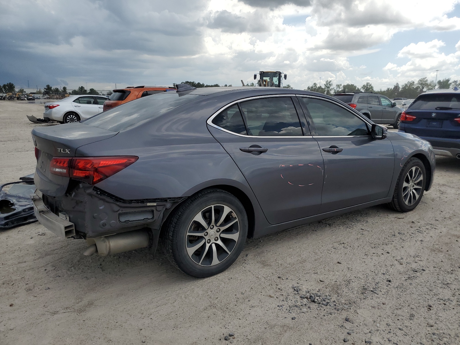 19UUB1F33HA009043 2017 Acura Tlx