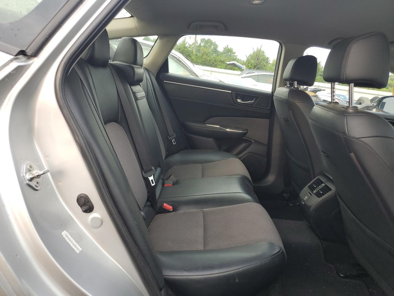 2018 Honda Clarity VIN: JHMZC5F1XJC018841 Lot: 62810664