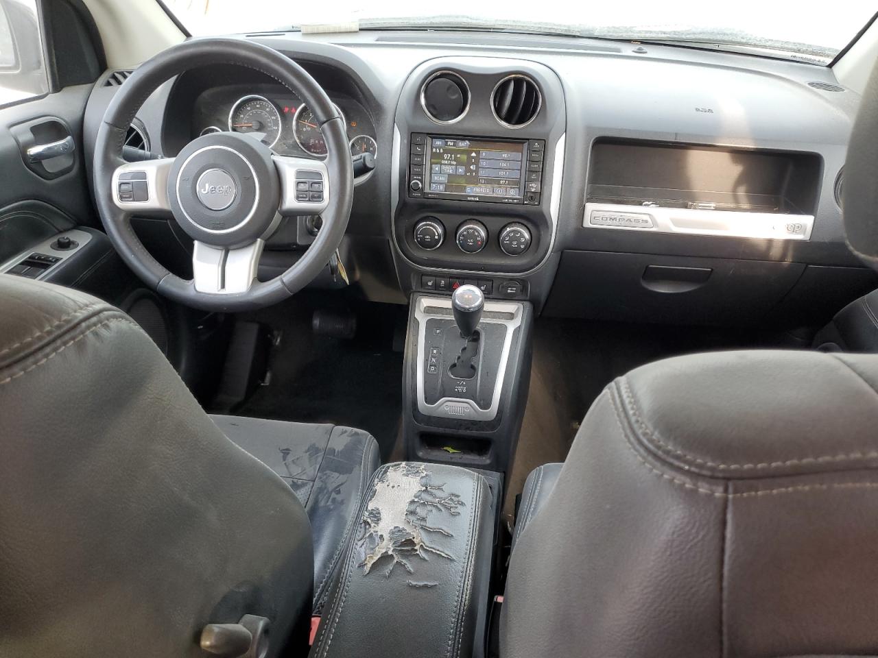 2017 Jeep Compass Latitude VIN: 1C4NJCEA2HD153182 Lot: 63346644