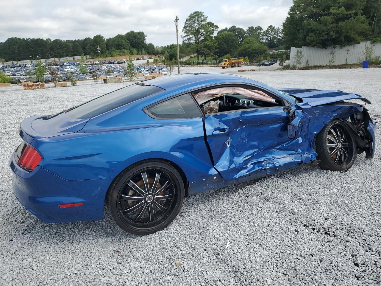 2017 Ford Mustang VIN: 1FA6P8TH2H5335156 Lot: 62273854