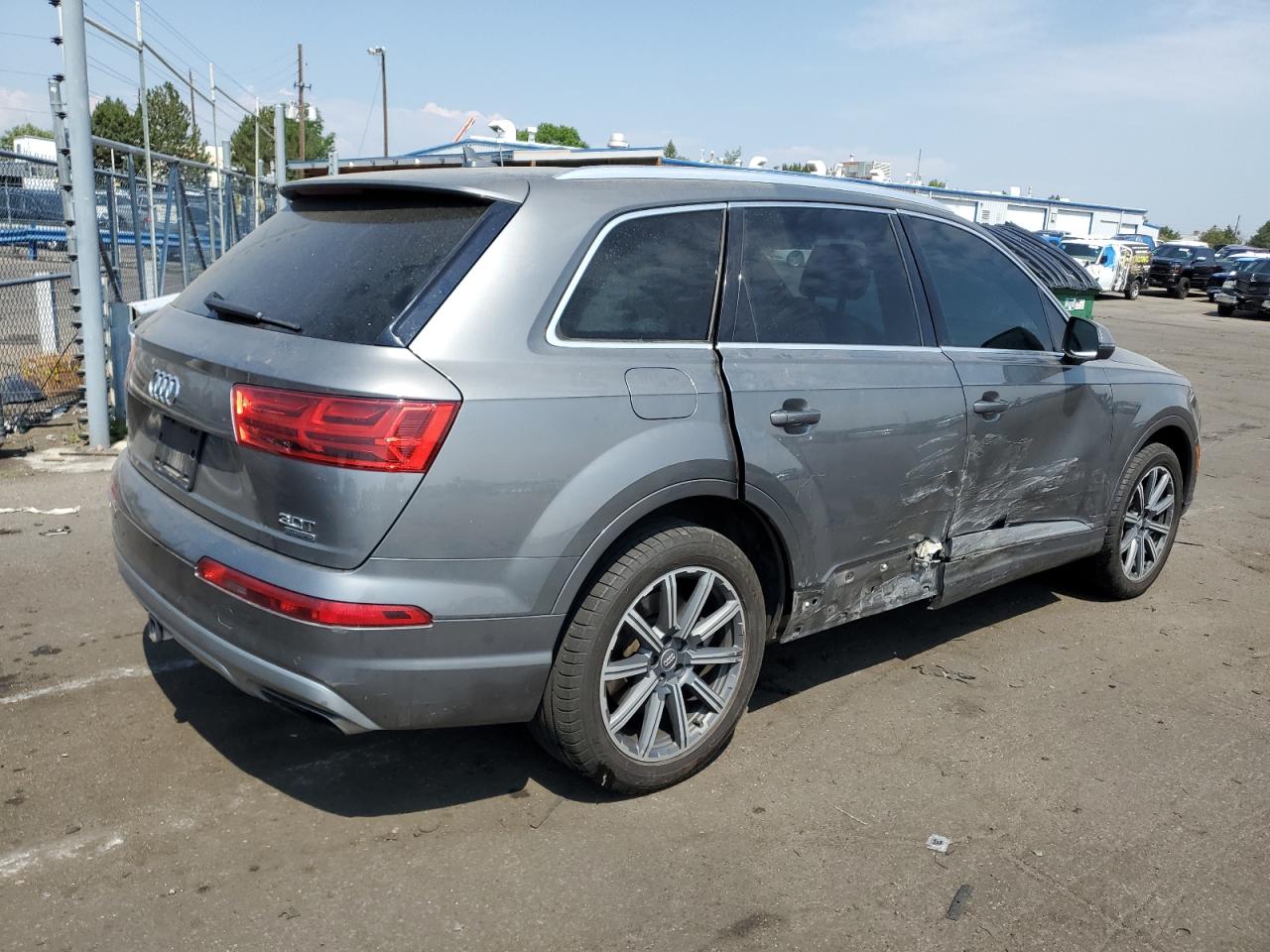 2017 Audi Q7 Premium Plus VIN: WA1LAAF71HD006747 Lot: 63252204