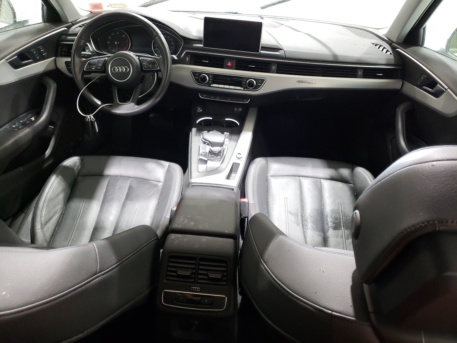 WAUANAF42HN007677 2017 Audi A4 Premium