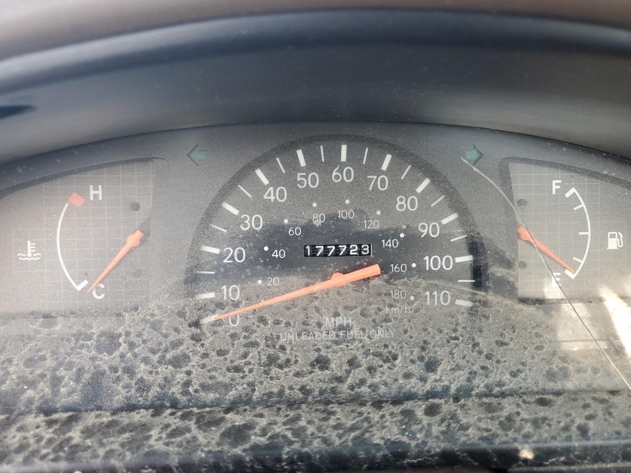 1999 Toyota Tacoma VIN: 4TANL42N1XZ526801 Lot: 62696914