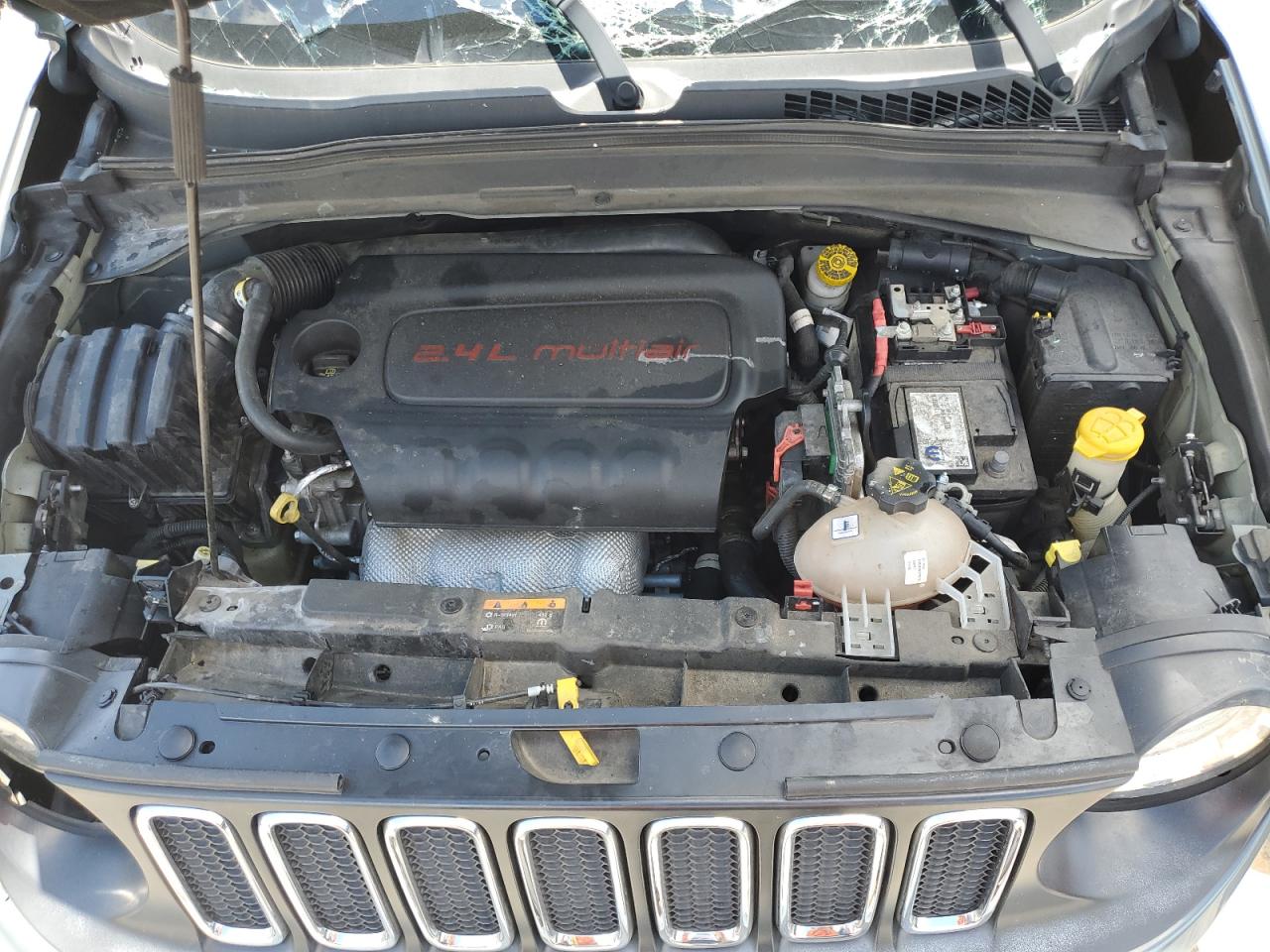 2018 Jeep Renegade Latitude VIN: ZACCJBBBXJPH95543 Lot: 62154154