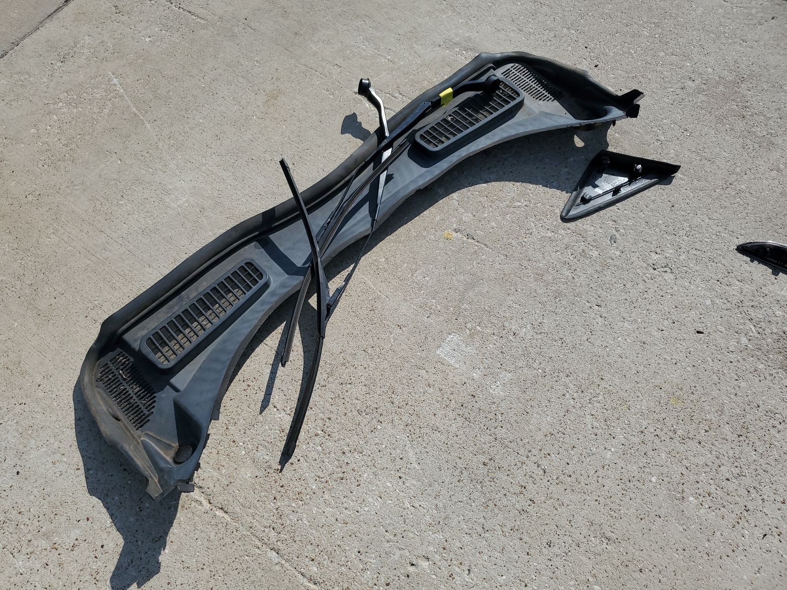 1FMCU0F75EUB15422 2014 Ford Escape S