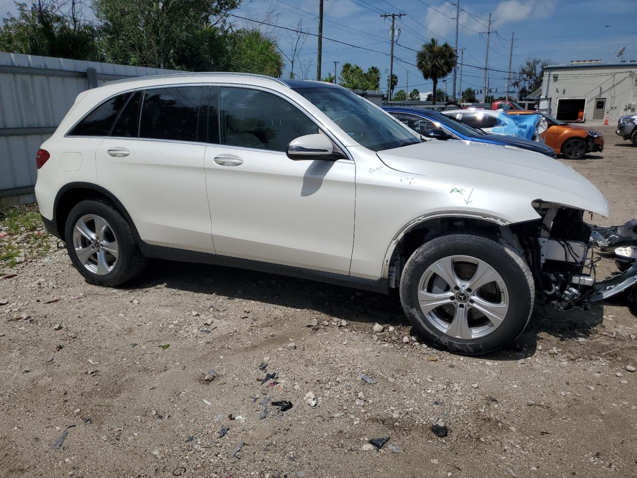 2017 Mercedes-Benz Glc 300 VIN: WDC0G4JB7HF245349 Lot: 64627104