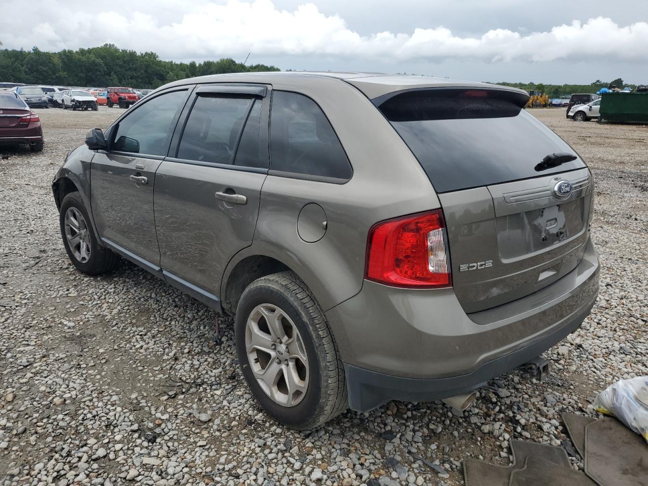 2014 Ford Edge - Image 2