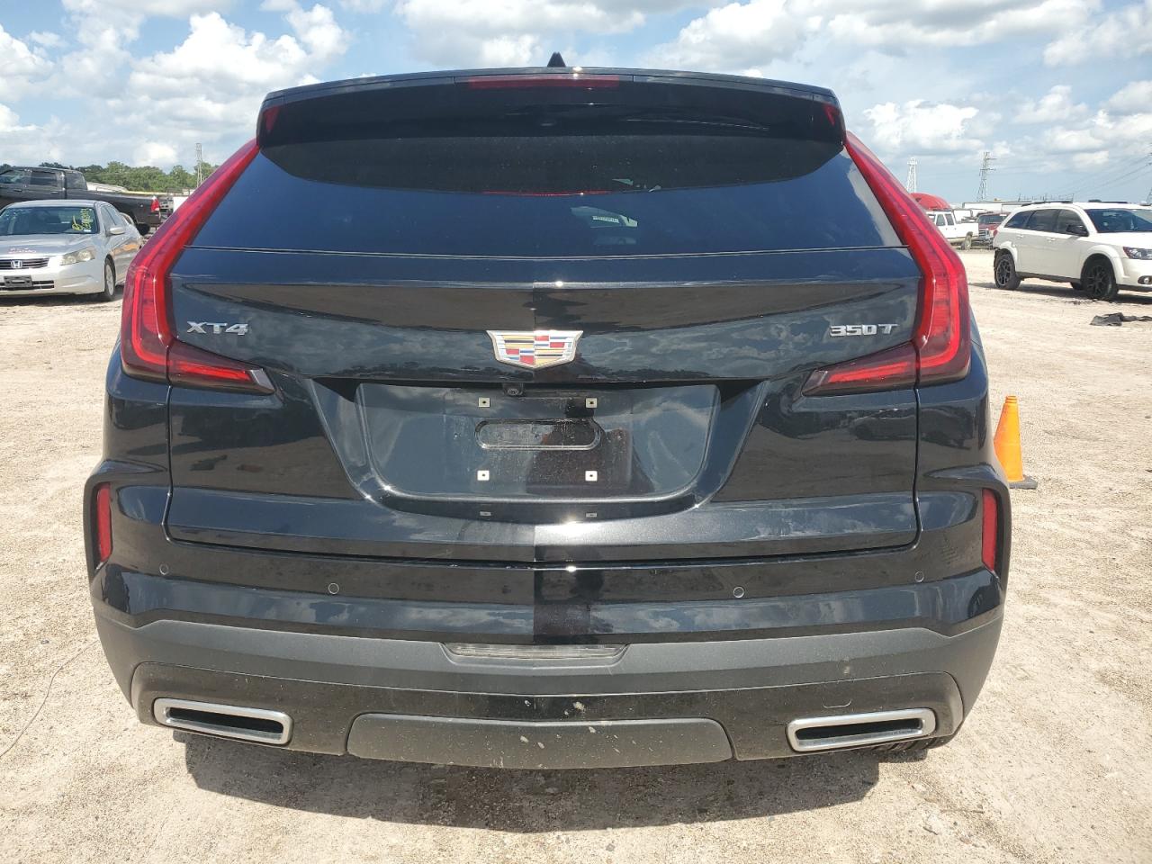 2024 Cadillac Xt4 Premium Luxury VIN: 1GYFZCR46RF108277 Lot: 65243564