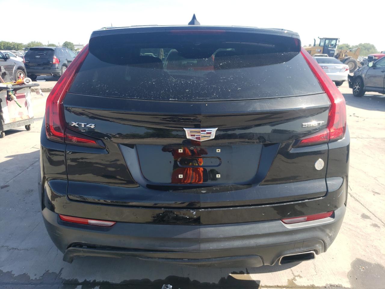 2022 Cadillac Xt4 Luxury VIN: 1GYAZAR49NF119671 Lot: 61418554