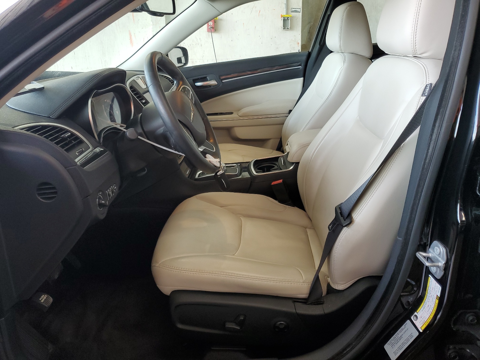 2C3CCAAGXHH516514 2017 Chrysler 300 Limited