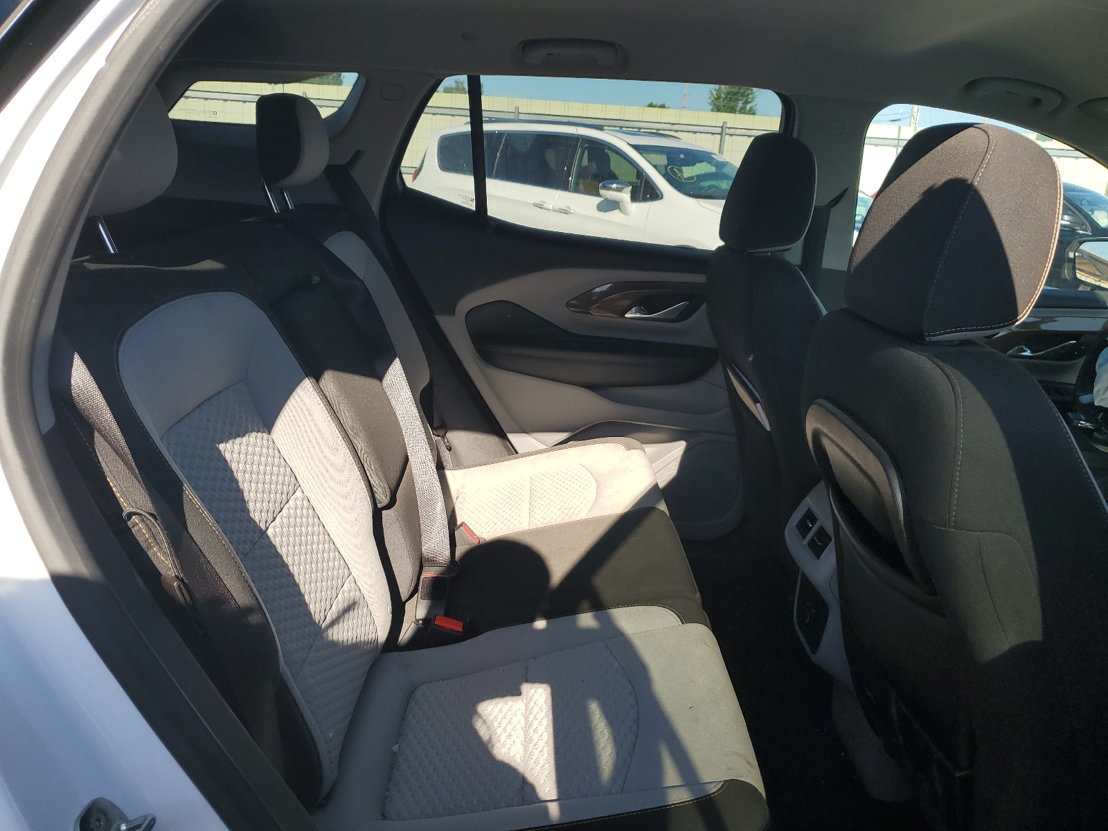 3GKALTEV1JL283535 2018 GMC Terrain Sle