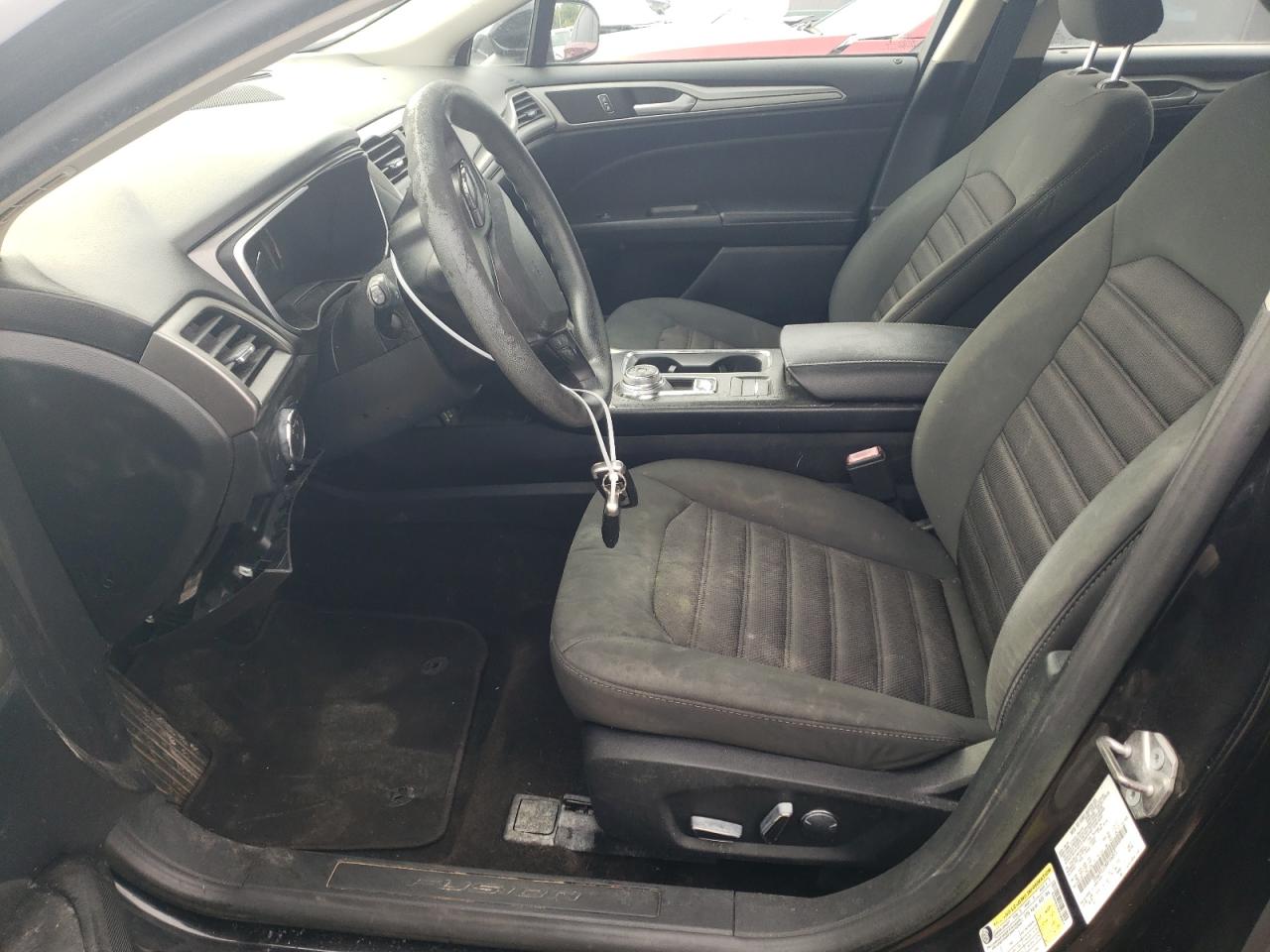 2019 Ford Fusion Se VIN: 3FA6P0LU3KR106813 Lot: 62526294