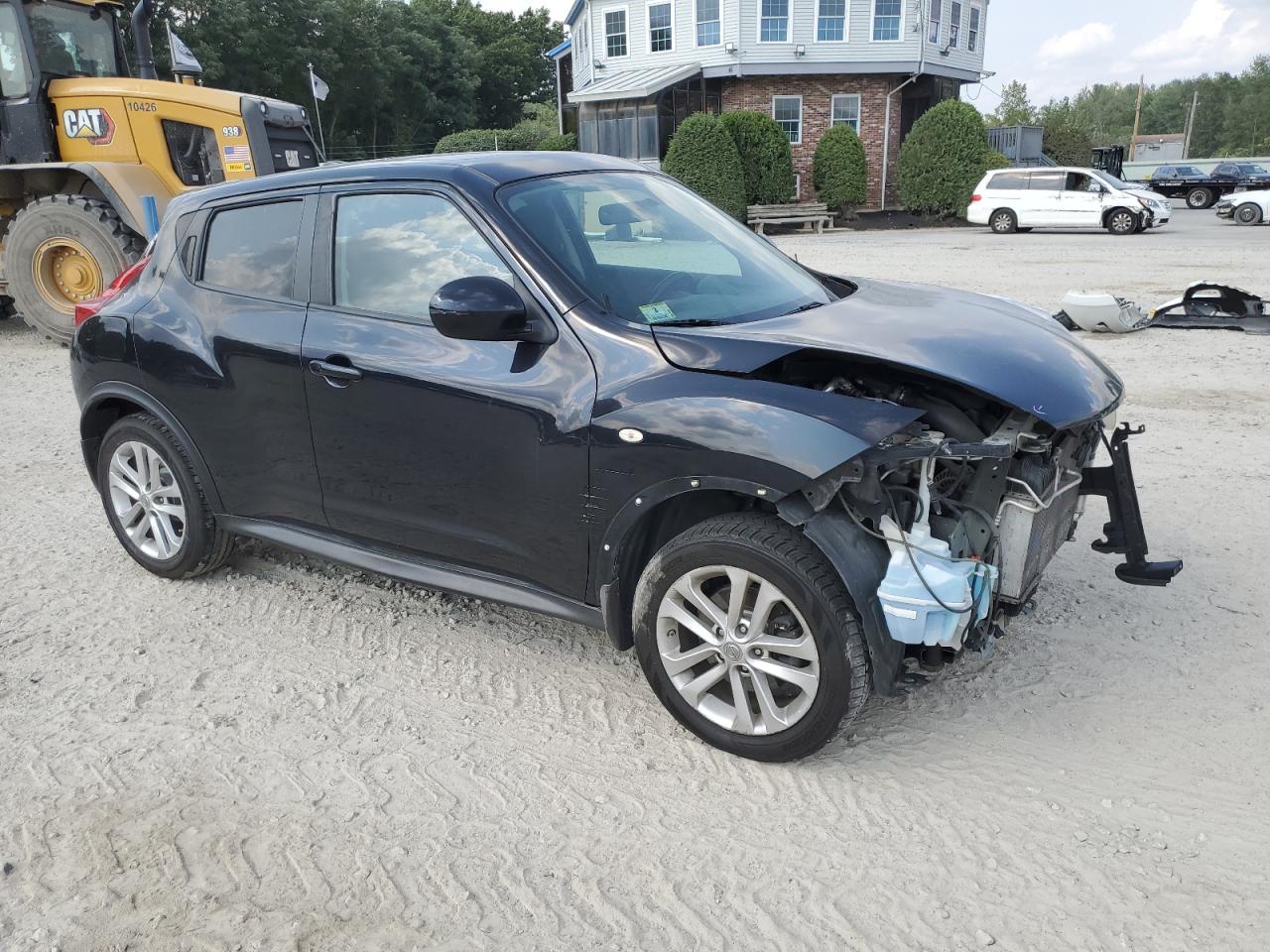 2011 Nissan Juke S VIN: JN8AF5MR9BT013621 Lot: 65286144