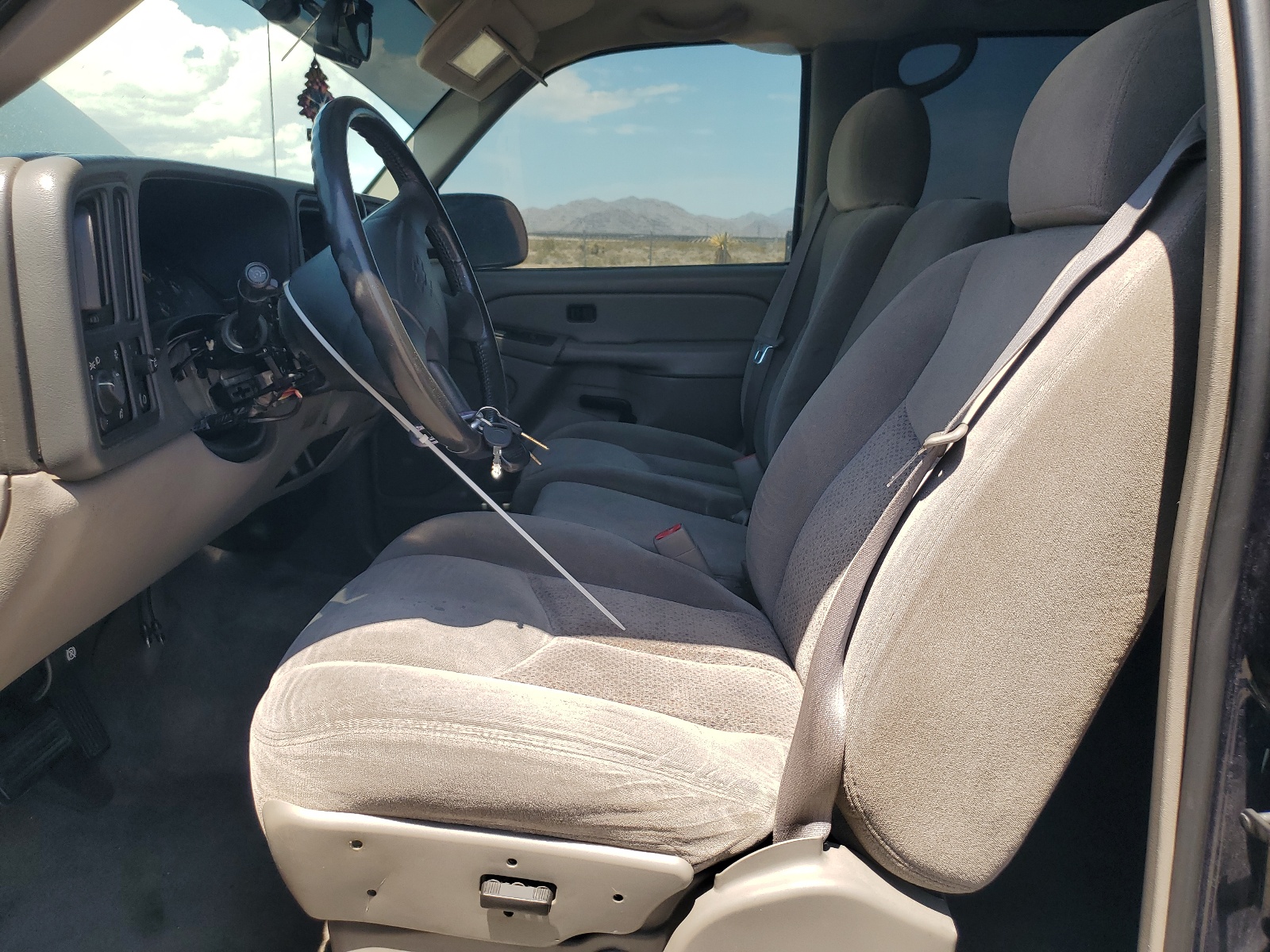 1GNEC13V54R176142 2004 Chevrolet Tahoe C1500