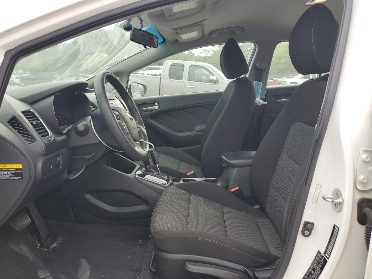 2017 Kia Forte Lx VIN: 3KPFK4A77HE042398 Lot: 63284354