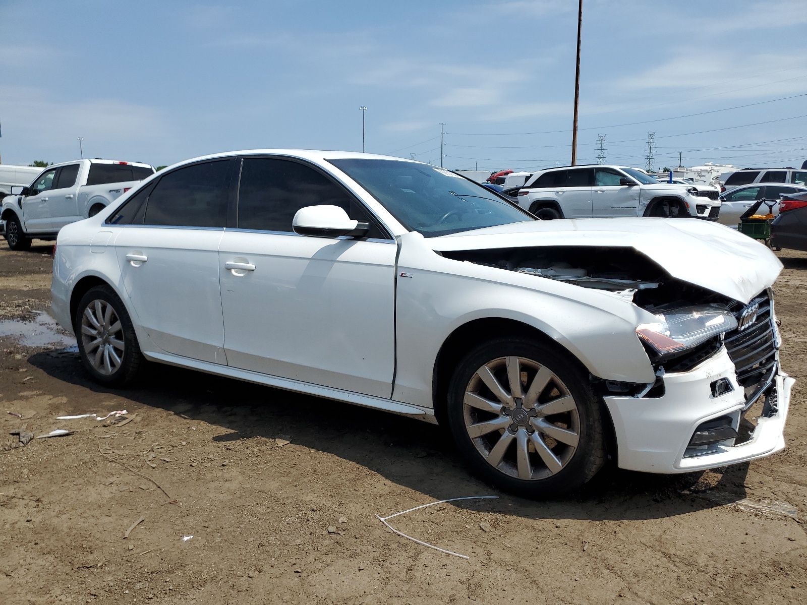 2014 Audi A4 Premium vin: WAUAFAFL0EN043268