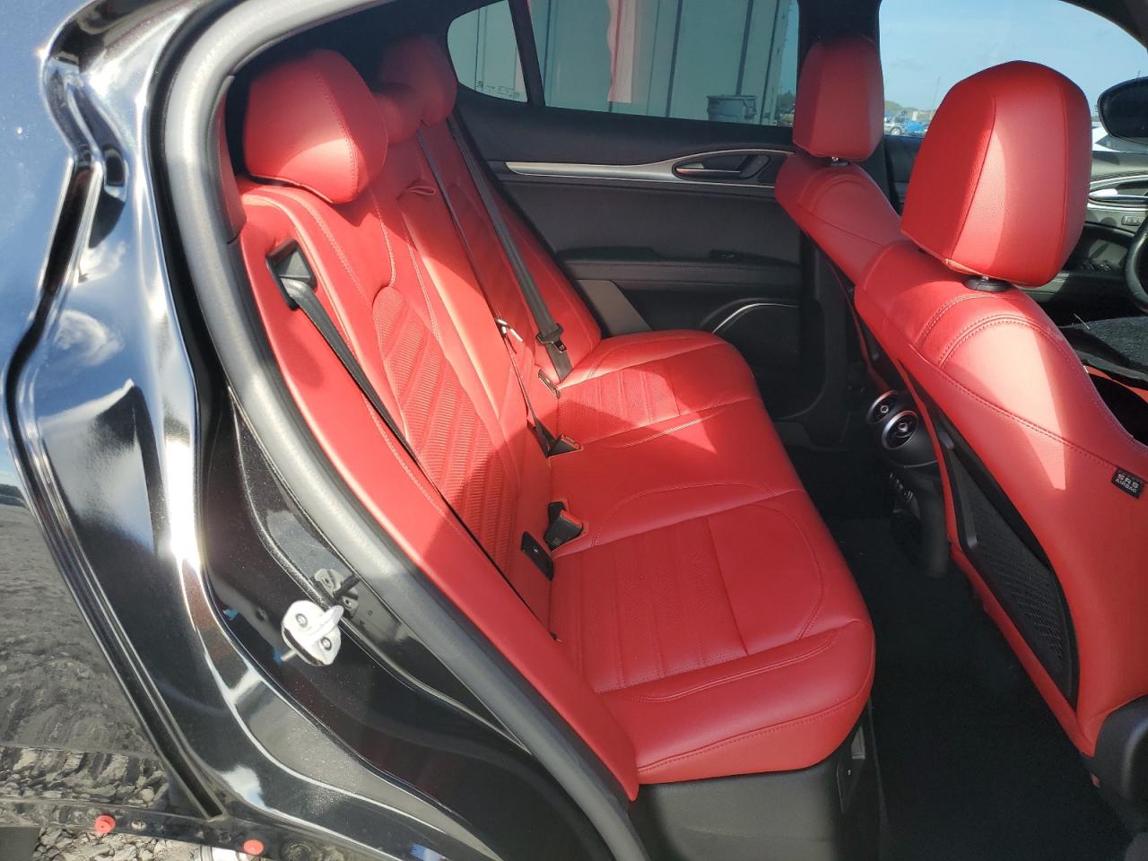2022 Alfa Romeo Stelvio Ti VIN: ZASPAKBNXN7D50161 Lot: 63271454